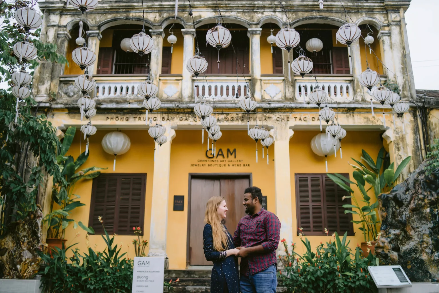 Thợ Chụp Ảnh Hội An Giá Rẻ – Dịch Vụ Uy Tín, Giá Tốt #1 Tại Vinh Trần Image